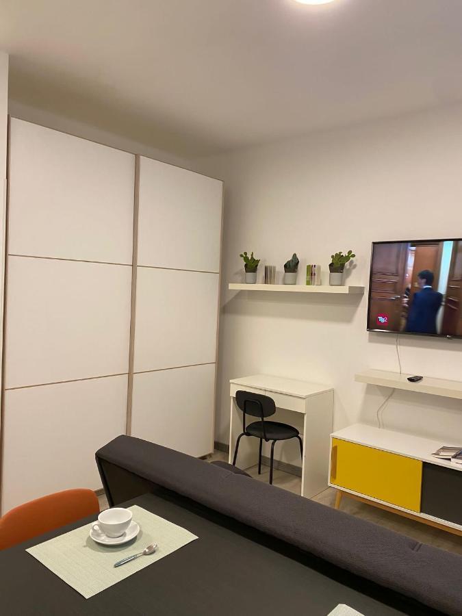 Ferienwohnung Monolocale Nel Corso Lido di Ostia Exterior foto